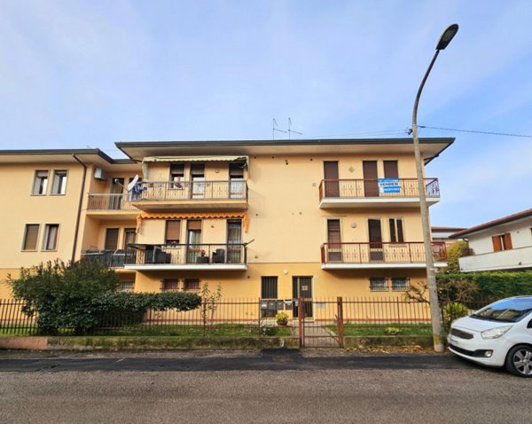 appartamento in vendita ad Este