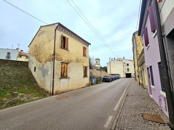 casa indipendente in vendita ad Este