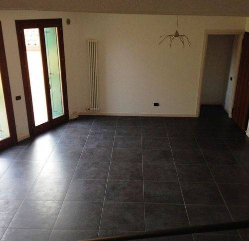 appartamento in vendita ad Este