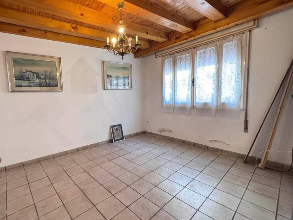 casa indipendente in vendita ad Este