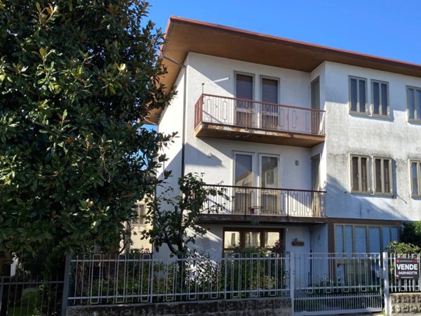 casa indipendente in vendita ad Este