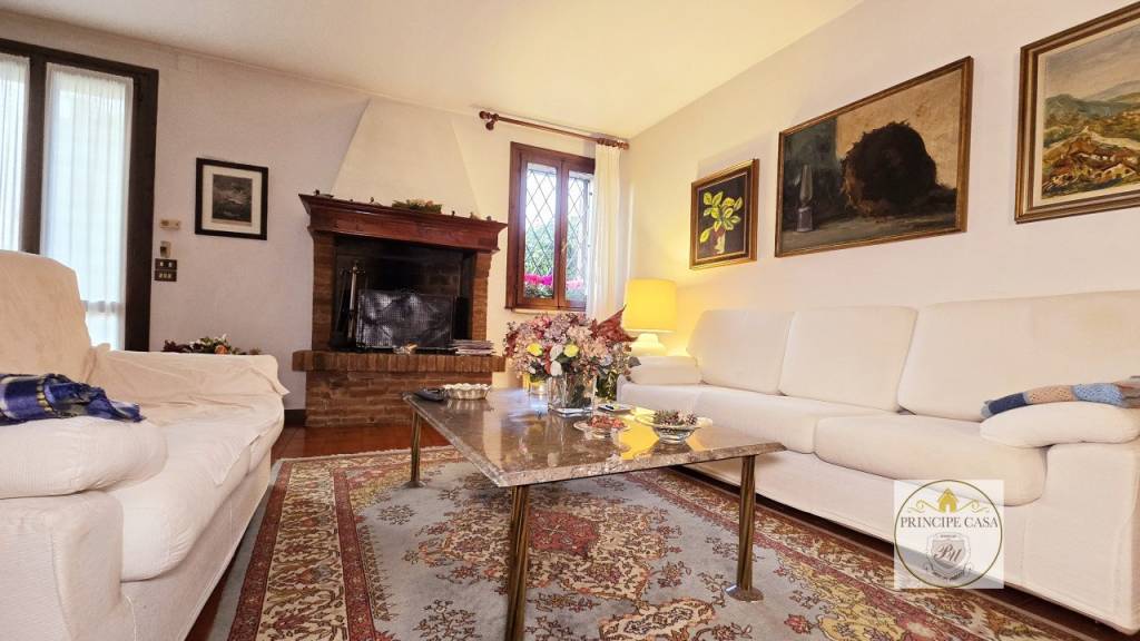 casa indipendente in vendita ad Este