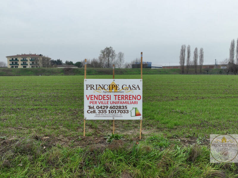 terreno agricolo in vendita ad Este