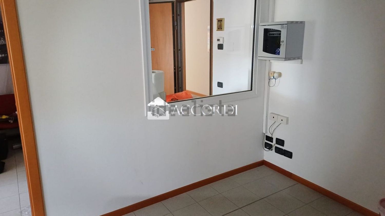 ufficio in vendita ad Este