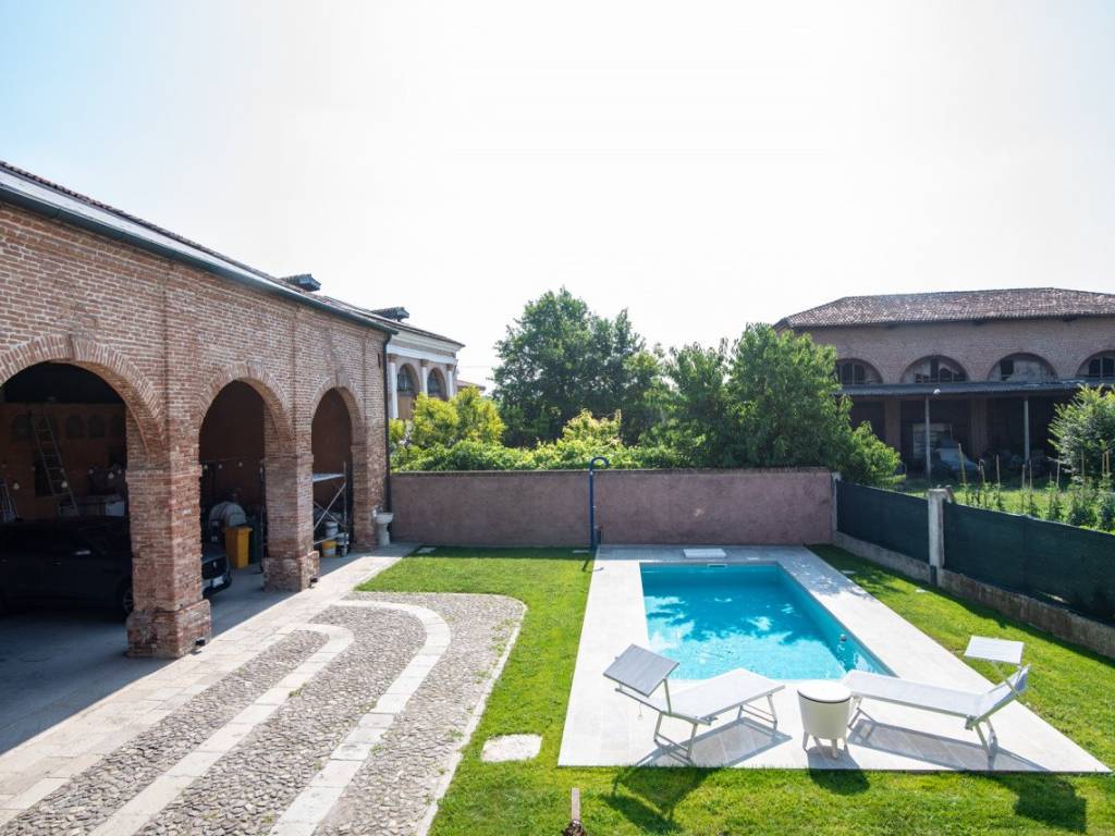 casa indipendente in vendita ad Este