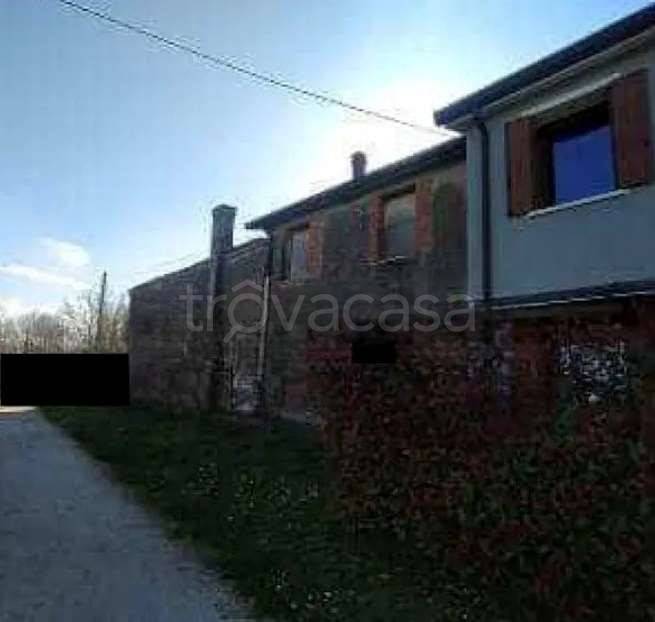 appartamento in vendita ad Este