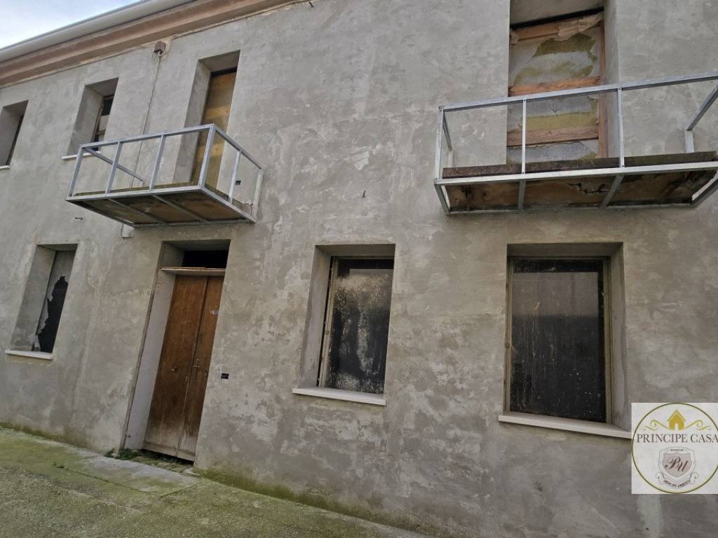 casa semindipendente in vendita ad Este