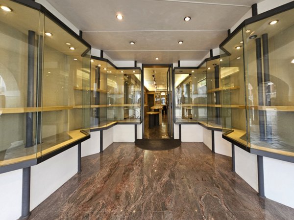 negozio in vendita ad Este