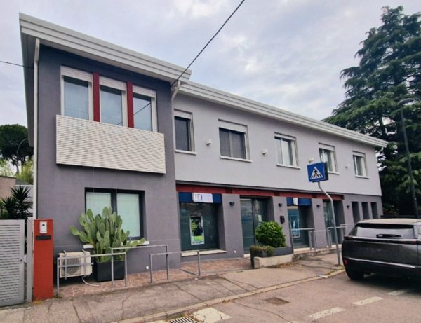 ufficio in vendita ad Este
