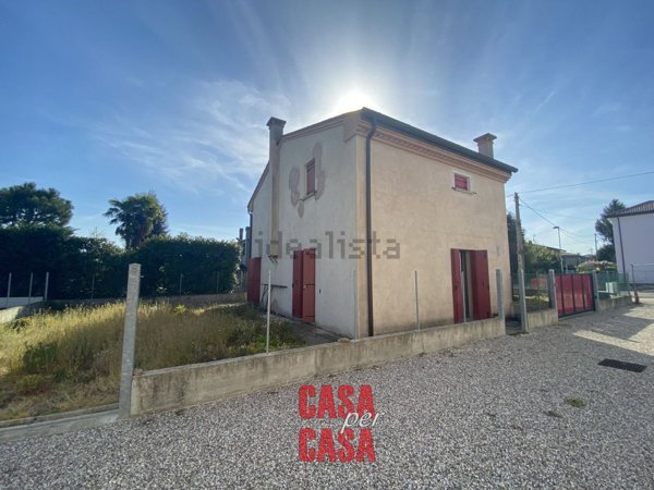 casa indipendente in vendita ad Este