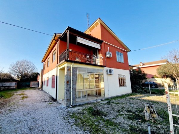 appartamento in vendita ad Este