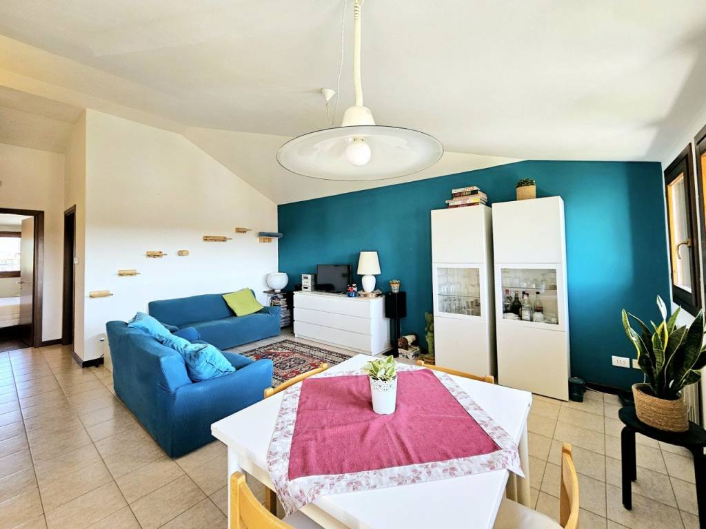 appartamento in vendita ad Este