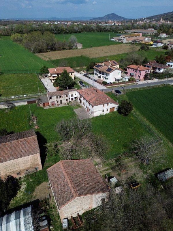 casa indipendente in vendita ad Este