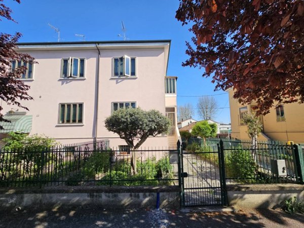 appartamento in vendita ad Este