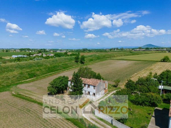 casa indipendente in vendita ad Este