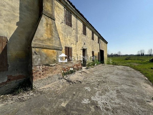 appartamento in vendita ad Este