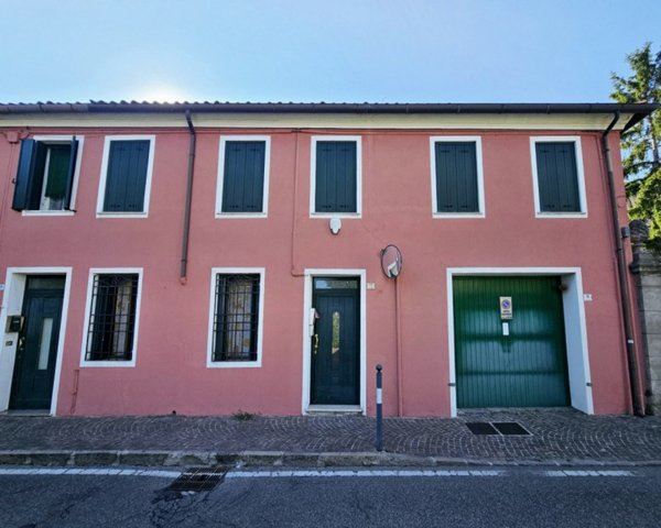casa indipendente in vendita ad Este