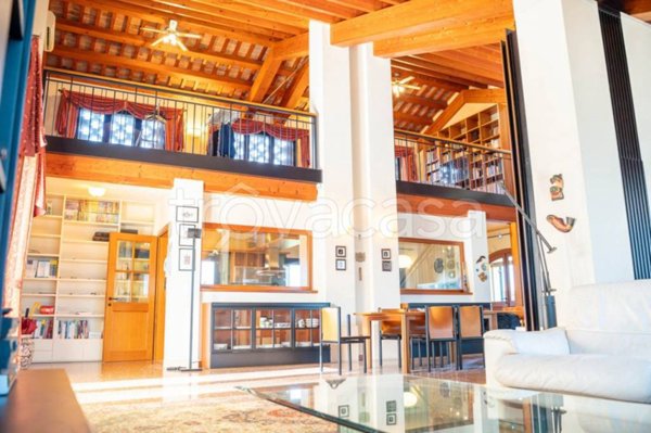 casa indipendente in vendita ad Este
