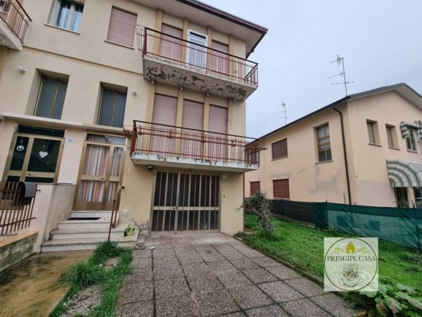 casa indipendente in vendita ad Este