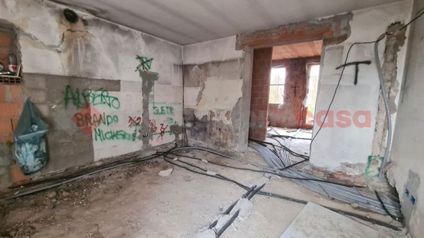 casa indipendente in vendita ad Este