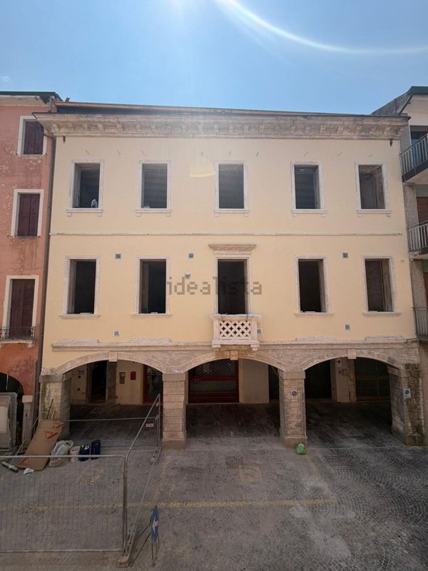 appartamento in vendita ad Este