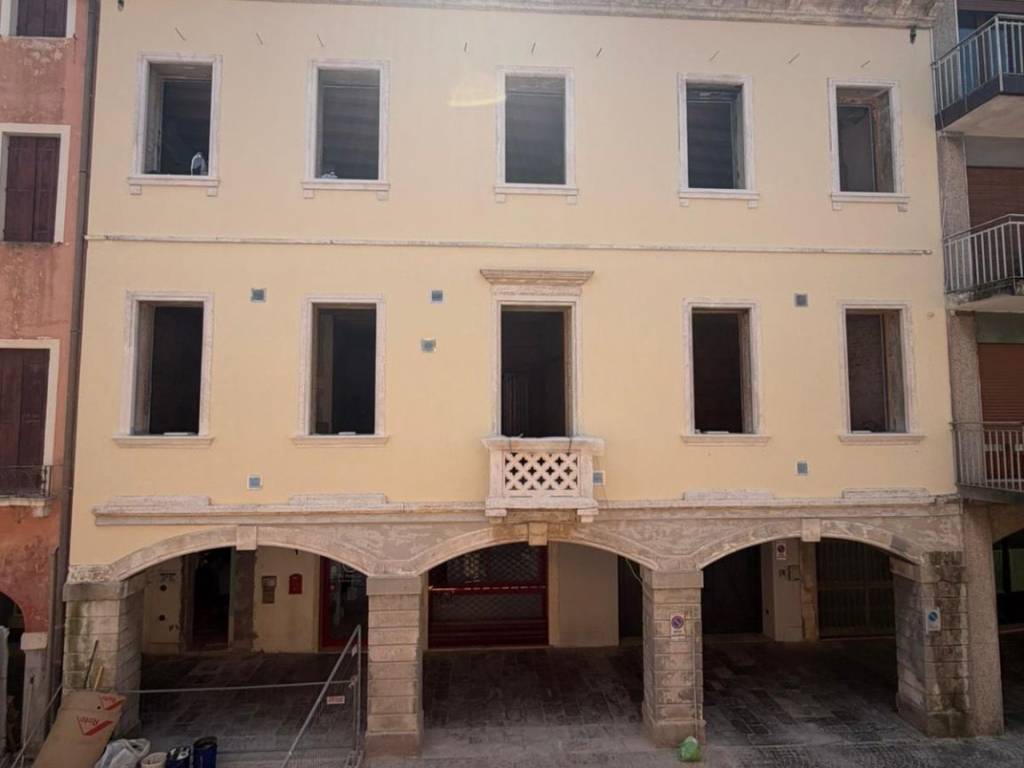 appartamento in vendita ad Este
