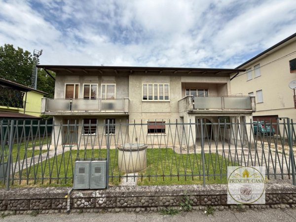 casa indipendente in vendita ad Este