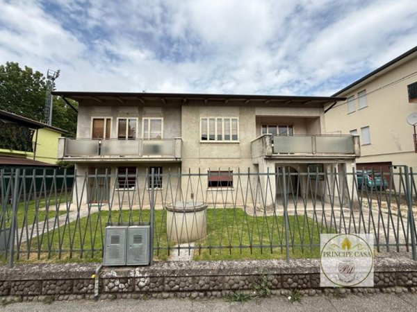 casa indipendente in vendita ad Este