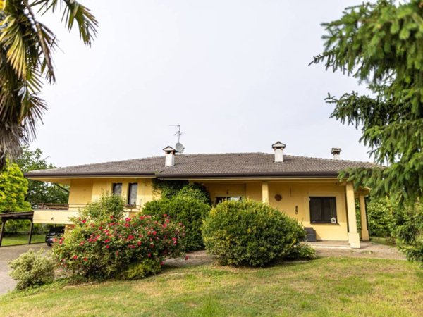 casa indipendente in vendita ad Este