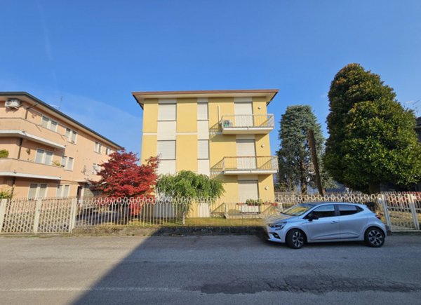 appartamento in vendita ad Este