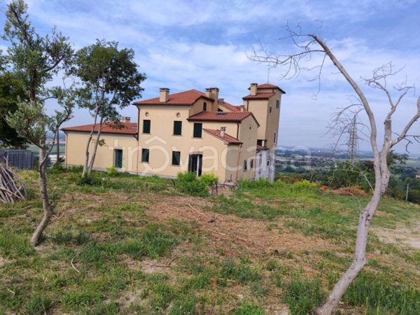 casa indipendente in vendita ad Este