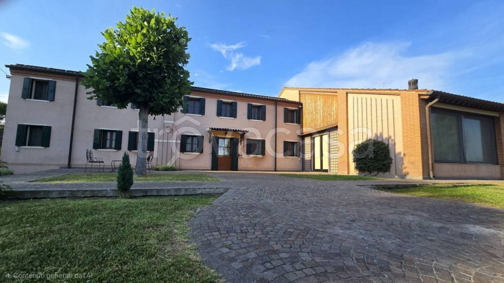 casa indipendente in vendita ad Este