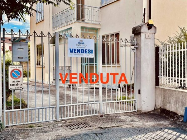 casa indipendente in vendita ad Este