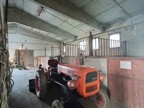 locale commerciale in vendita ad Este