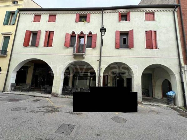 appartamento in vendita ad Este