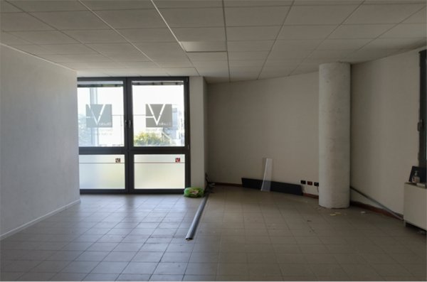 ufficio in vendita ad Este