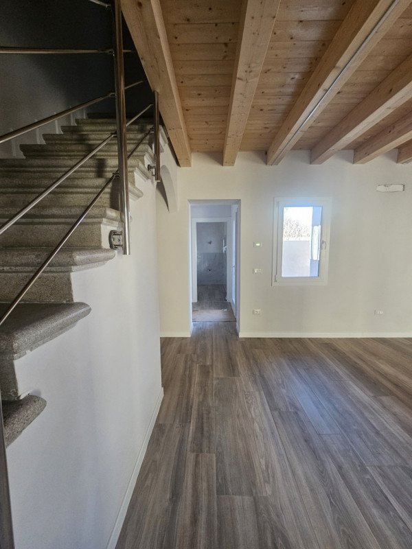 casa indipendente in vendita ad Este
