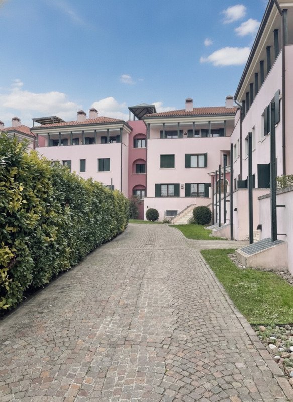 appartamento in vendita ad Este