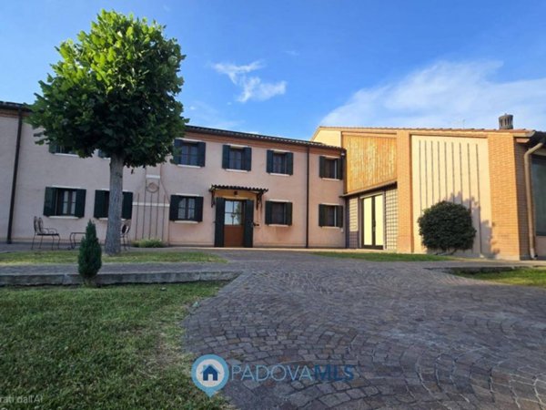 casa indipendente in vendita ad Este