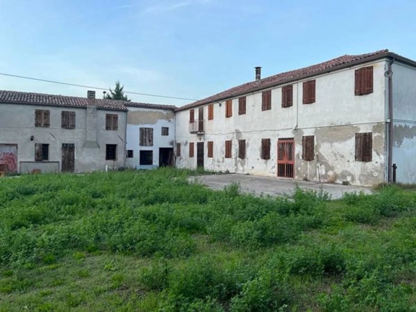 casa indipendente in vendita ad Este