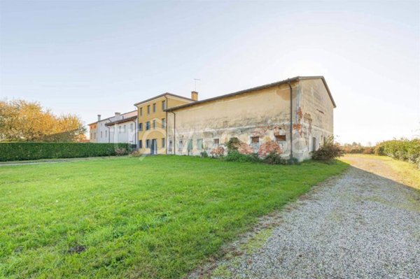 casa indipendente in vendita a Fontaniva