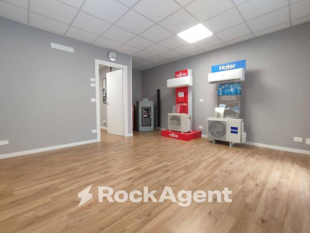 negozio in vendita a Fontaniva