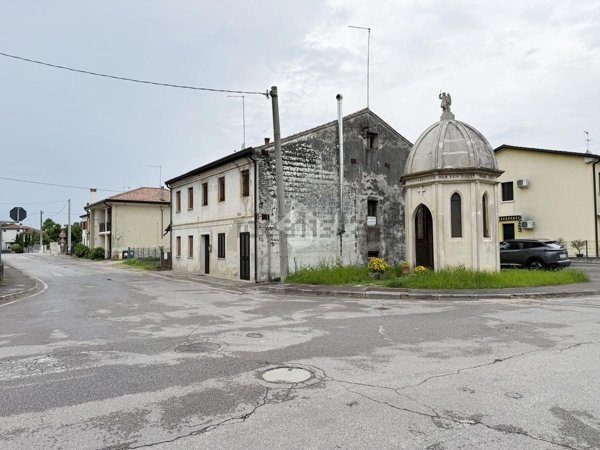 casa indipendente in vendita a Fontaniva