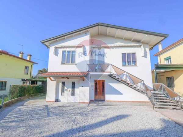 casa indipendente in vendita a Fontaniva