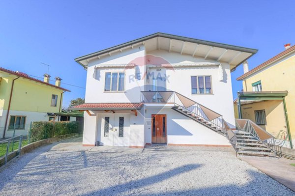 casa indipendente in vendita a Fontaniva