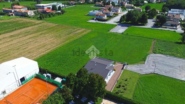 casa indipendente in vendita a Fontaniva