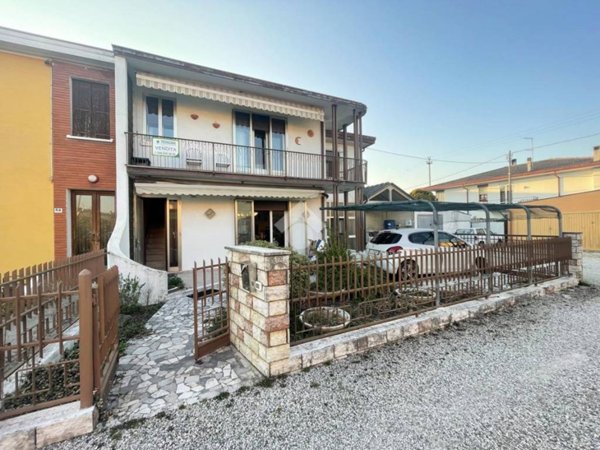 casa indipendente in vendita a Fontaniva
