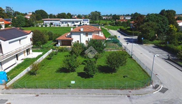 casa indipendente in vendita a Fontaniva