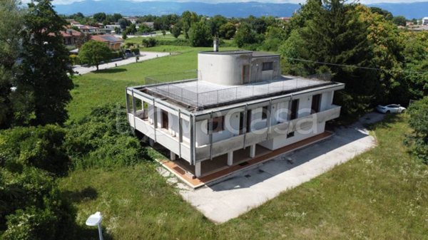 casa indipendente in vendita a Fontaniva