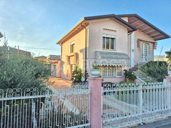 casa indipendente in vendita a Fontaniva